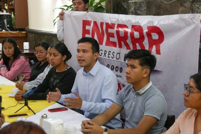 Caída de ceniza afecta a estudiantes con rezago educativo, señala Fnerrr