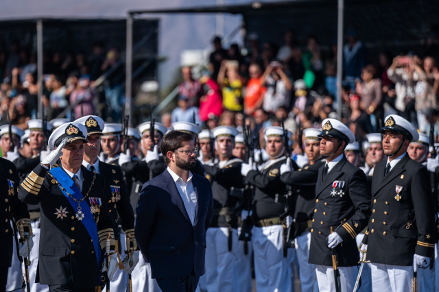 Presidente Boric lideró conmemoración de Glorias Navales: «Es muy importante reconocer nuestra historia, a nuestros héroes y la continuidad de las instituciones» (Video)