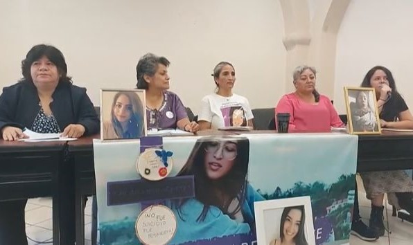 Madres reprochan falta de perspectiva de género en casos de feminicidio