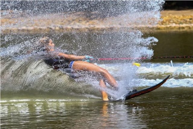 Chilena logra medalla de oro en importante competencia internacional de esquí náutico realizado en Atlanta