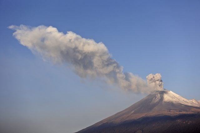 En Calpan, Céspedes y su gabinete evalúan zona del volcán