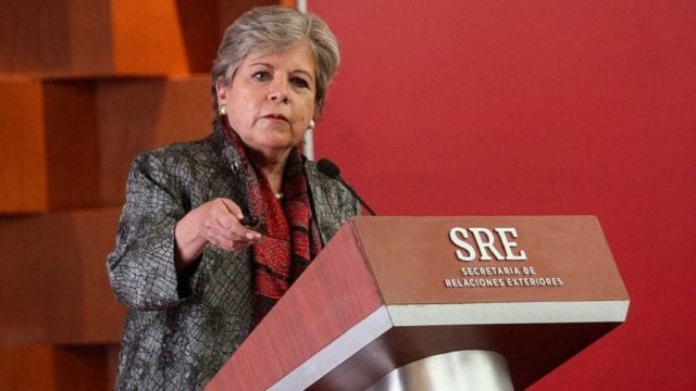 AMLO designa a Alicia Bárcena como secretaria de Relaciones Exteriores