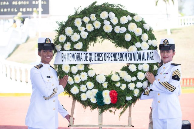 Andrés Manuel López Obrador destaca labor de la Semar