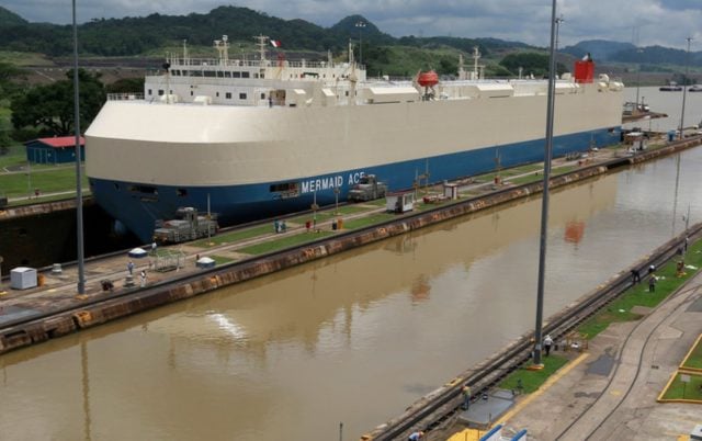 Canal de Panamá atraviesa «complicación histórica» por falta de lluvias