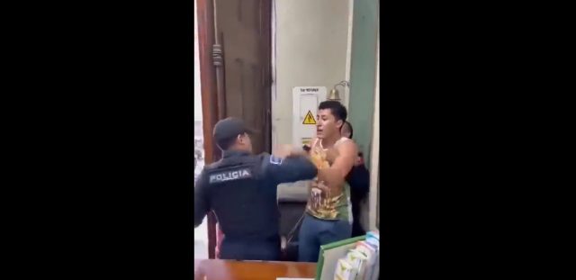 Estudiante denuncia agresión de policías municipales en el Centro Histórico