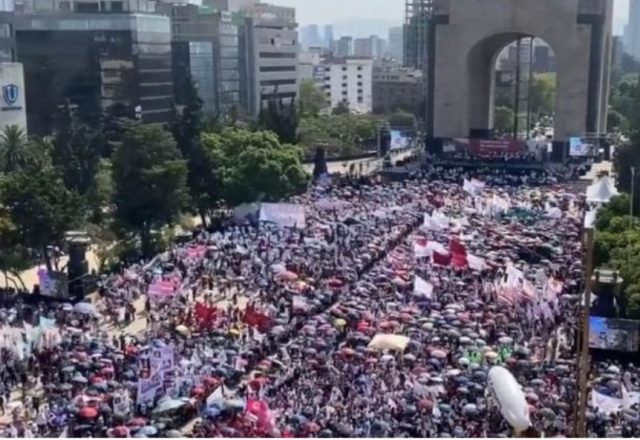 Al gobernar la CDMX nunca nos mareamos ni robamos, dice Sheinbaum