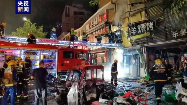 Explosión de gas deja 31 muertos en un restaurante de China