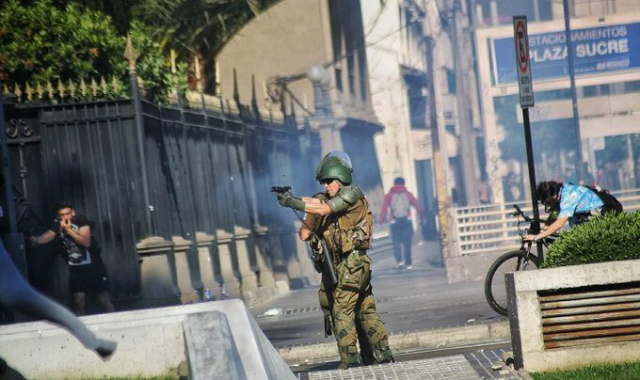 Corte acoge recurso contra carabineros condenados por disparos injustificados en Plaza Sucre durante el estallido: INDH pide considerar apremios ilegítimos