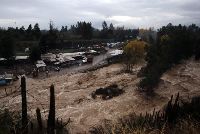 Dos mil damnificados, más de 7.000 aislados y más de 2.000 casas dañadas ha dejado sistema frontal