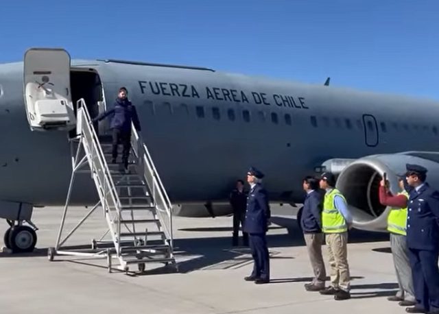 Estrategia del litio y reunión con Pueblos Indígenas: Presidente Boric arribó a Calama en medio de polémica con Consejo Atacameño