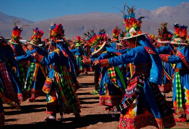 Día Nacional de los Pueblos Indígenas rescata la importancia de sus culturas, lenguas y tradiciones