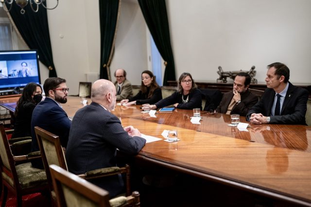 Gobierno anuncia comisión técnica para abordar relación entre fundaciones y el Estado: Deberá presentar propuestas en 45 días