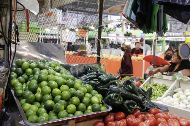 Celebra López Obrador reducción de inflación