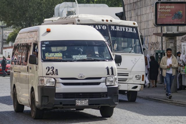 Descarta Sergio Céspedes aumento a tarifa del transporte público