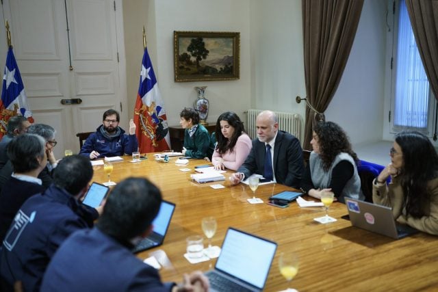 Presidente Boric sostiene reunión con Gabinete para evaluar sistema frontal: «Estamos agilizando la presencia del Estado en los lugares afectados por esta emergencia»