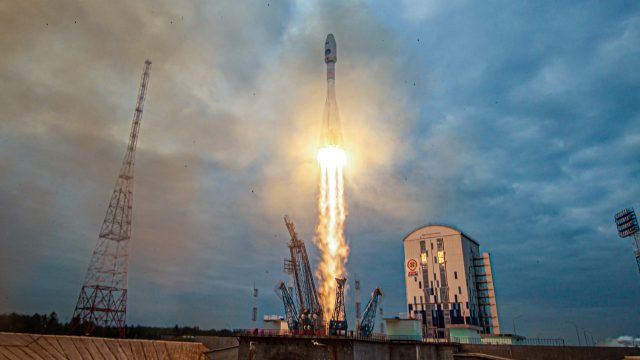 Sonda espacial se estrella contra la Luna, notifica agencia rusa