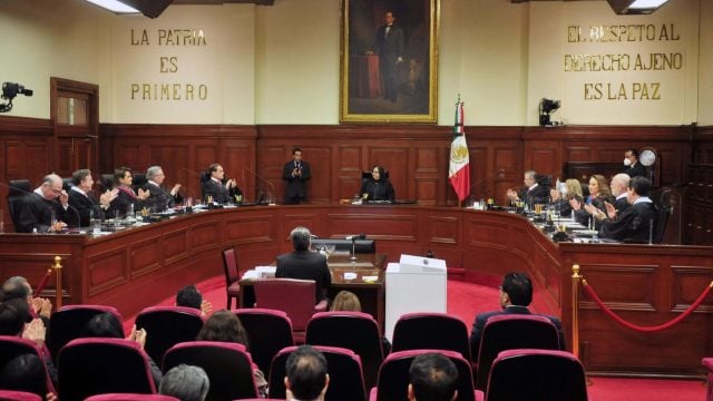 Revela AMLO que ministra Piña contrató a «brazo derecho» de García Luna