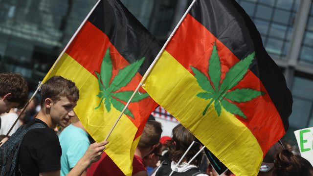 Alemania avanza hacia una «legalización controlada» de cannabis