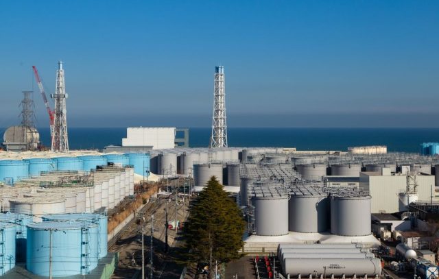 Japón decide liberar al océano agua radioactiva de Fukushima