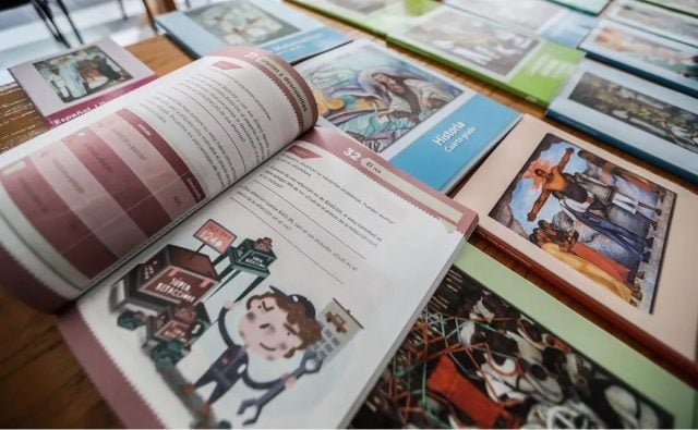 SNTE Puebla defiende libros de texto gratuitos