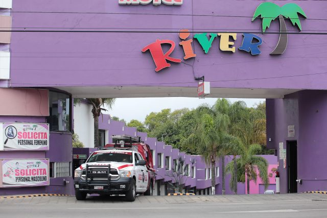 Muere hombre intoxicado en cuarto de motel en Puebla