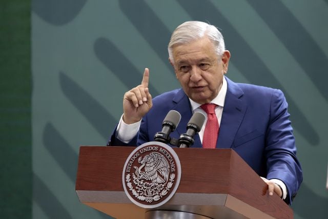 Ministro Aguilar retira proyecto que proponía separar del cargo a AMLO