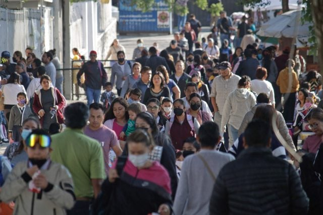 Regresan 29 millones de infantes a las aulas de México