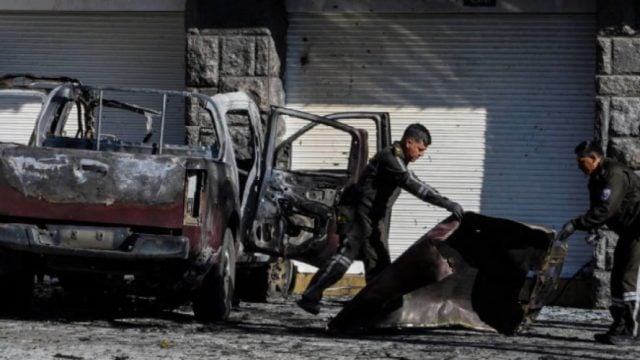 Dictan prisión a seis detenidos por explosión de coche bomba en Ecuador