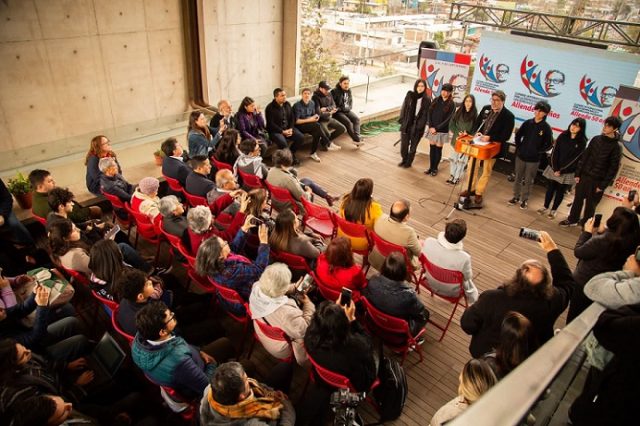 Partió la Cumbre Internacional por la Democracia y los Derechos Humanos en Recoleta