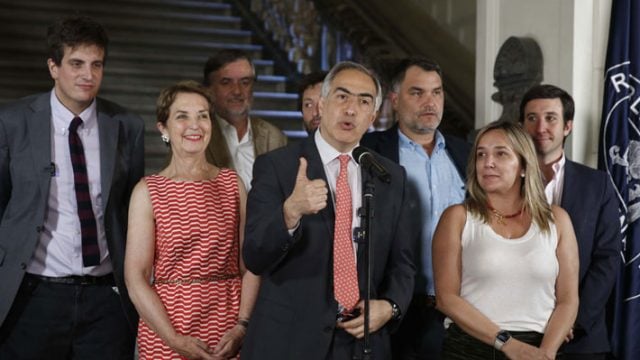 Sin mencionar el golpe y las víctimas de DDHH: Chile Vamos realizó declaración por los 50 años del «quiebre de la democracia»