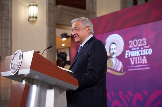 AMLO exculpa a general Cienfuegos, «DEA le fabricó delitos»