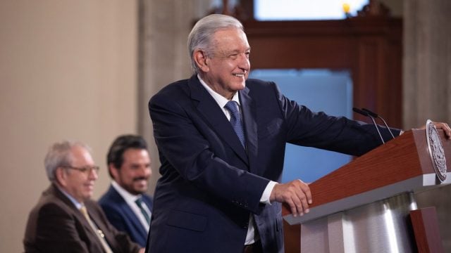 Extinción de fideicomisos no afectará a empleados del Poder Judicial: AMLO