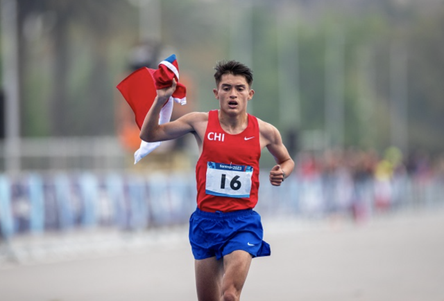 Hugo Catrileo segundo en el maratón y da nueva medalla  para Chile en Juegos Panamericanos