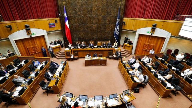 Comisión de Seguridad de Senado despachó a Sala veto a la Ley de Usurpaciones tras aprobar 10 de las 14 observaciones del Ejecutivo