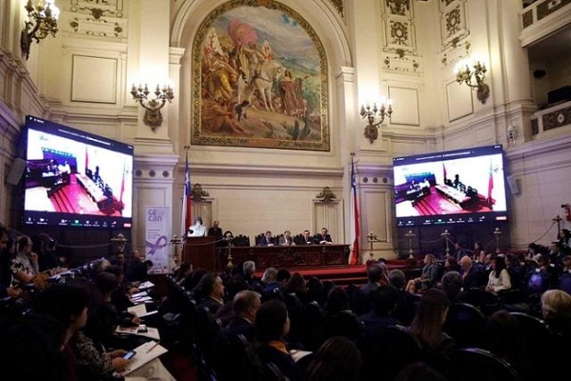 Inauguran oficialmente el Centro para la Prevención y el Control del Cáncer: 30 mil personas mueren en Chile anualmente por esta enfermedad