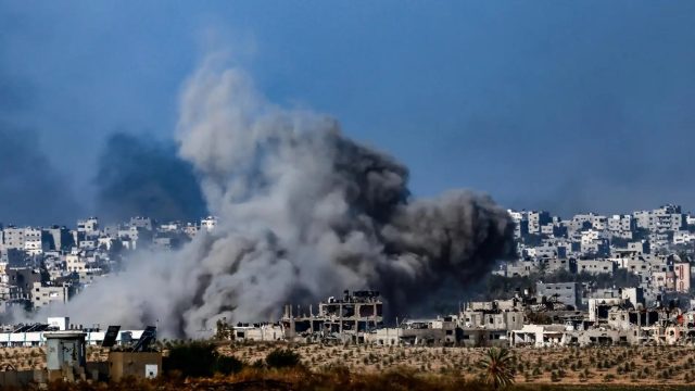 Bombardeo israelí a campamento de refugiados  deja cientos de muertos en Gaza