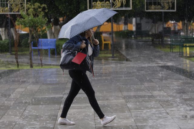 Tormenta tropical «Lidia» se desplaza  a Colima y Jalisco