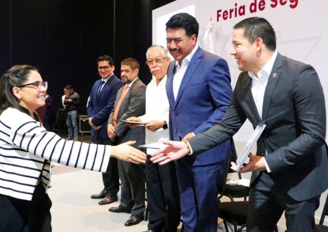 Puebla reconoce a 22 municipios en Feria de Seguridad Pública