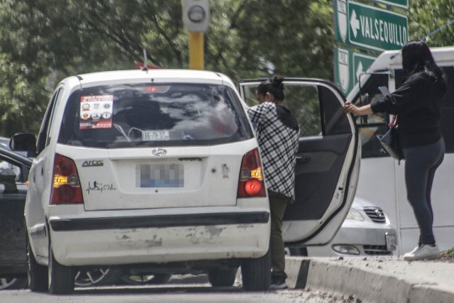 Adiós al negocio de taxis piratas, plataforma los regularía