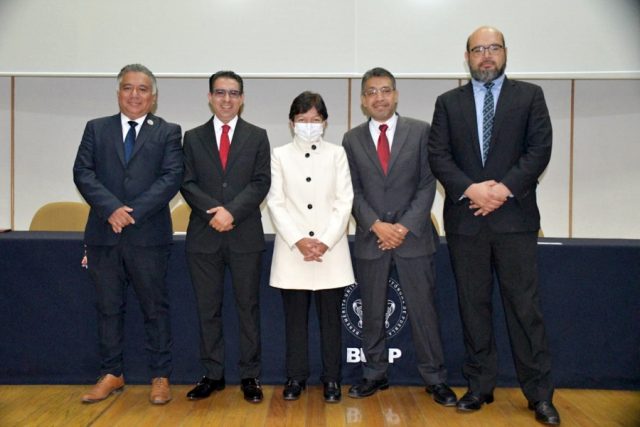 Facultad de Administración BUAP rinde informe de labores