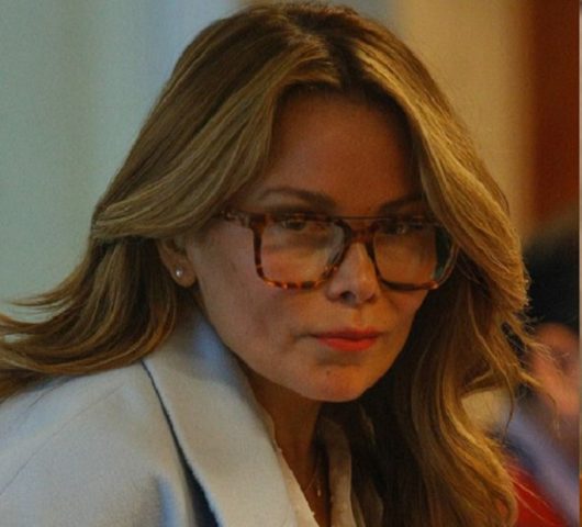 Cathy Barriga seguirá en arresto domiciliario: Nuevas pruebas agravan su situación por millonario desfalco