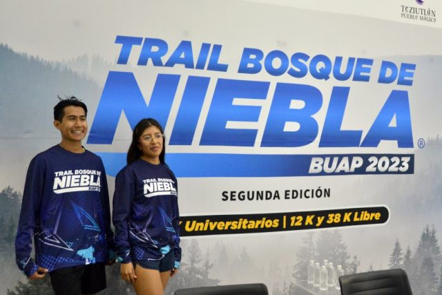 Presentan playera para el «Trail Bosque de Niebla BUAP 2023»