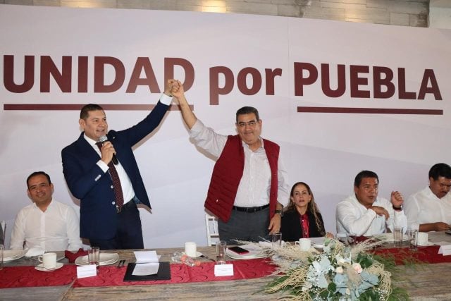 Armenta aborda unidad en reunión con Céspedes y morenistas poblanos