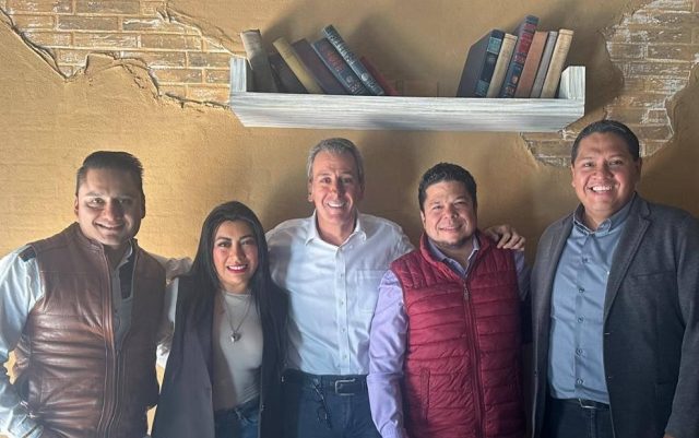 Acogen a Chedraui aspirantes de Morena a la alcaldía de Puebla