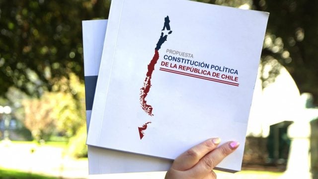 Conadecus fija postura «En contra» de propuesta constitucional: «Este texto no cumple con los mecanismos de derecho que deben tener los ciudadanos para proteger sus intereses»