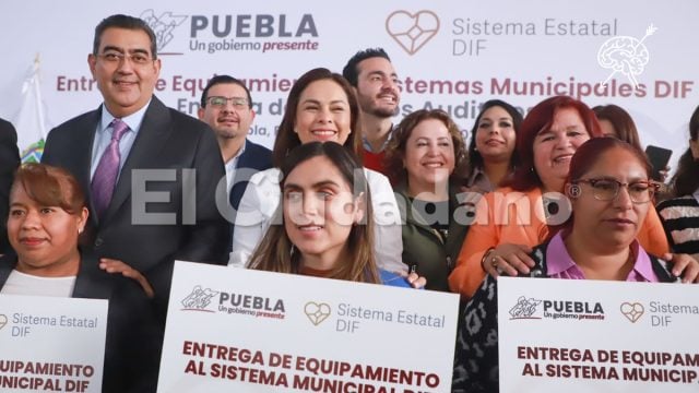 Entrega DIF  Estatal aparatos auditivos y equipamiento a sistemas municipales