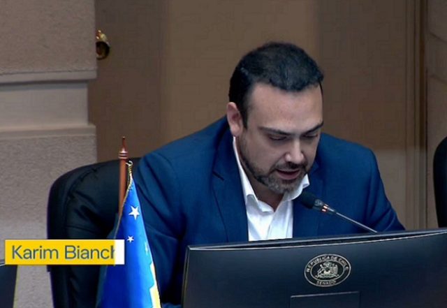 Senador Karim Bianchi sobre propuesta constitucional: “Es un fraude para la gente”