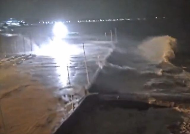 Tormenta Ciaran en Francia deja muertos y a 600 mil sin energía