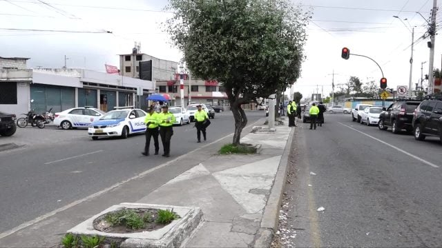 Ecuador acepta ayuda global para enfrentar ola de violencia