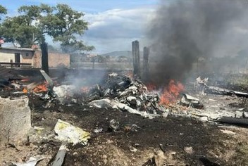 Nayarit: 4 muertos por caída e incendio de avioneta